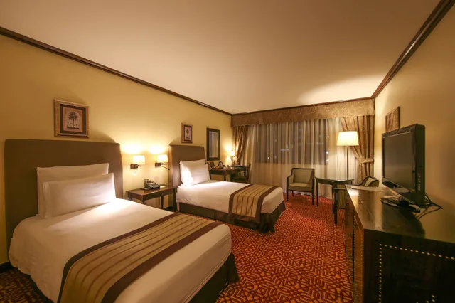 غرفة قياسية بسريرين منفصلين بإطلالة على المدينة، Dar es Salaam Serena Hotel 6/10