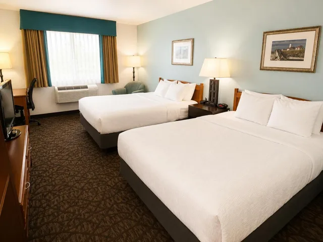 غرفة بسريرين كوين يُسمح فيها بالحيوانات الأليفة، Quality Inn & Suites Sequim at Olympic National Park 3/7