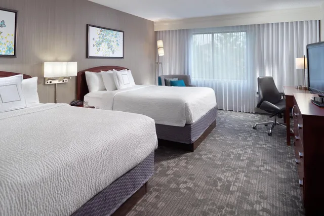 Room, 2 Queen Beds, Allergy Friendly، Courtyard Alpharetta Atlanta 1/5