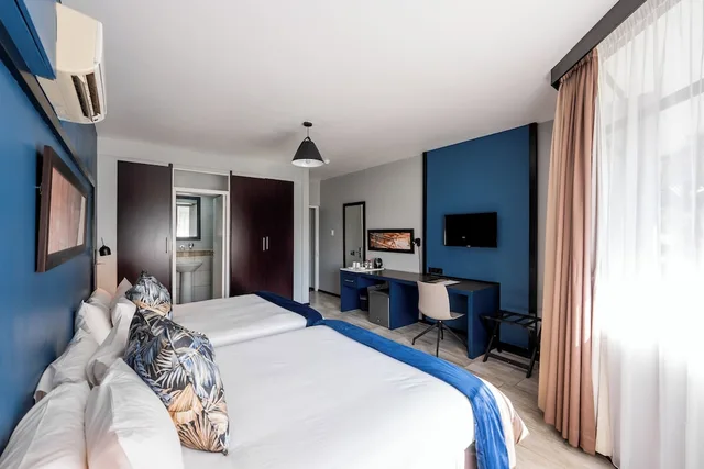 غرفة قياسية بسريرين منفصلين، Indaba Lodge Hotel Richards Bay 1/7