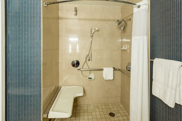 غرفة ديلوكس بسريرين، Kinzie Hotel 8/8