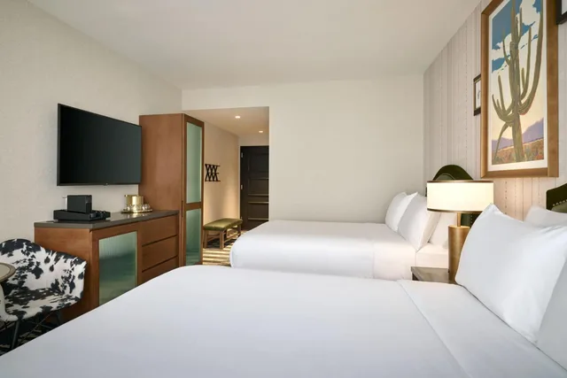 غرفة بسرير كوين في طابق مرتفع، The Leo Kent Hotel, Tucson, a Tribute Portfolio Hotel 1/6