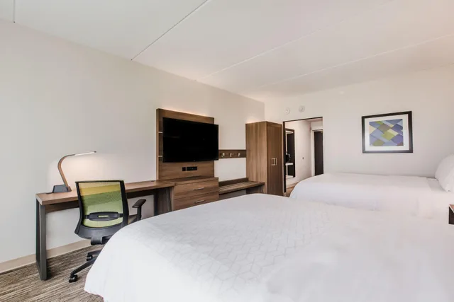 غرفة بسريرين كوين، Holiday Inn Express and Suites Welland 5/10