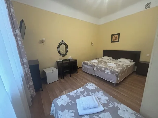غرفة ثلاثية بثلاثة أسرّة، Viktorija Hotel 4/10