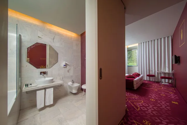 غرفة ديلوكس بسرير كوين، Hd Duecitania Design Hotel 3/3