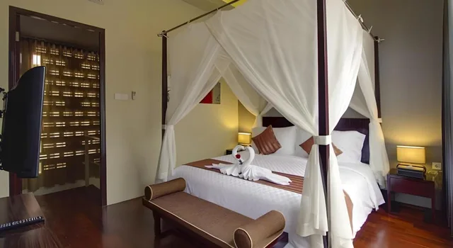Pool, Loft, Suite, Villa, Queen Bed، 18 Suite Villa Loft Kuta 7/10
