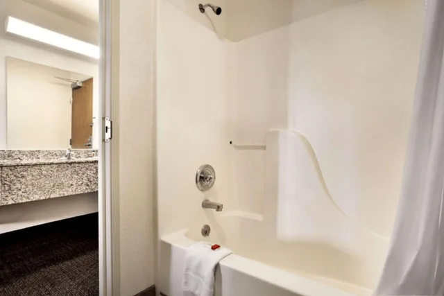 غرفة بسريرين كوين، Travelodge By Wyndham Cheyenne 3/3
