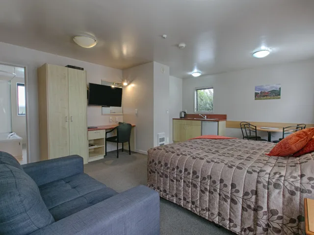 غرفة عائلية بسرير كينج وسريرين منفصلين بغرفة نوم واحدة، Bella Vista Motel Hokitika 5/10