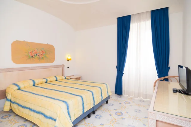 غرفة قياسية بسريرين منفصلين بشرفة، Hotel Terme Oriente – Beach & SPA 1/10