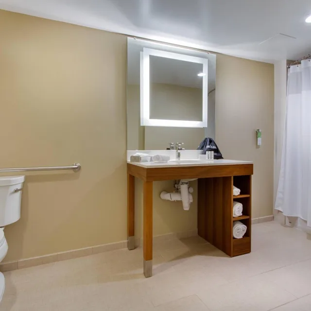 جناح بسريرين مزدوجين مع سرير سحّاب إضافي مع أريكة، SpringHill Suites Orlando Lake Buena Vista South 4/4