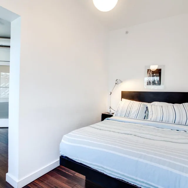 1 Bedroom, Suite, Street View، Venice Breeze Suites 1/3