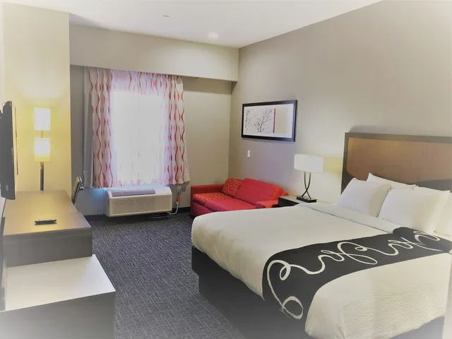 جناح بسرير كينج، Hotel Glenpool 1/3