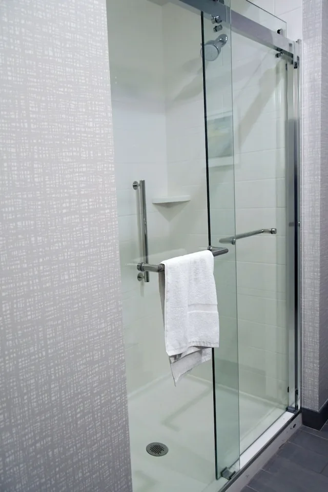 غرفة بسرير كينج، Hampton Inn Glendale Milwaukee, WI 5/6