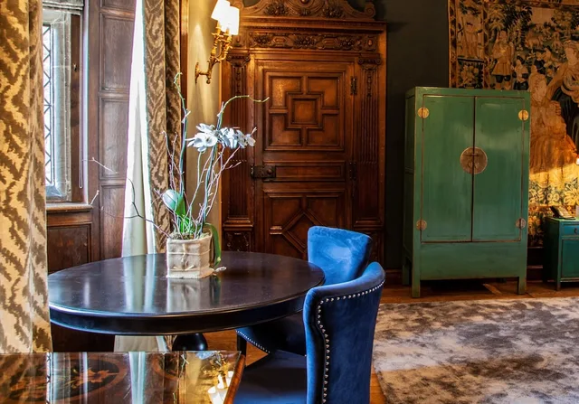Tapestry, Historical, Suite، Great Fosters 1/10