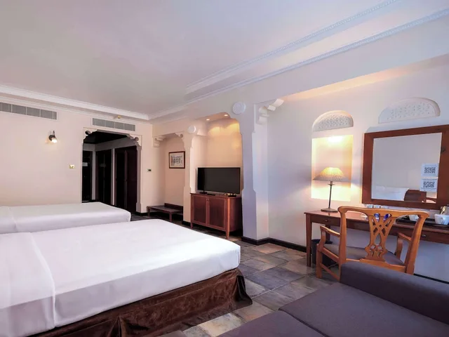غرفة سوبيريور بسريرين منفصلين، Novotel Al Dana Resort 2/7