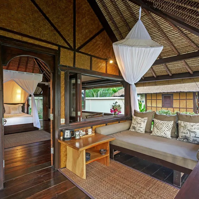 Bungalow, Palm View، Pondok Santi Estate 8/10