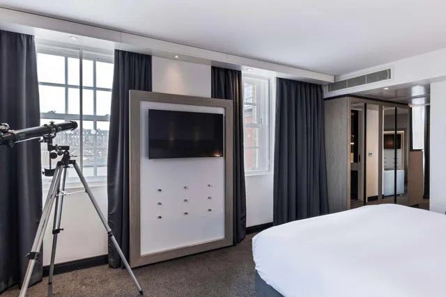 جناح جونيور، Radisson Blu Hotel, Edinburgh City Centre 6/10