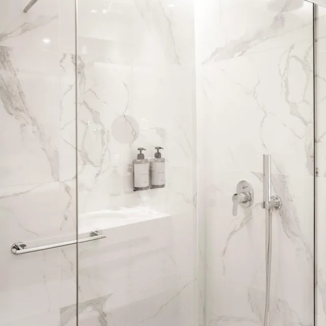 غرفة قياسية ثلاثية بسرير مزدوج، Luwian Athens Boutique Hotel 5/5