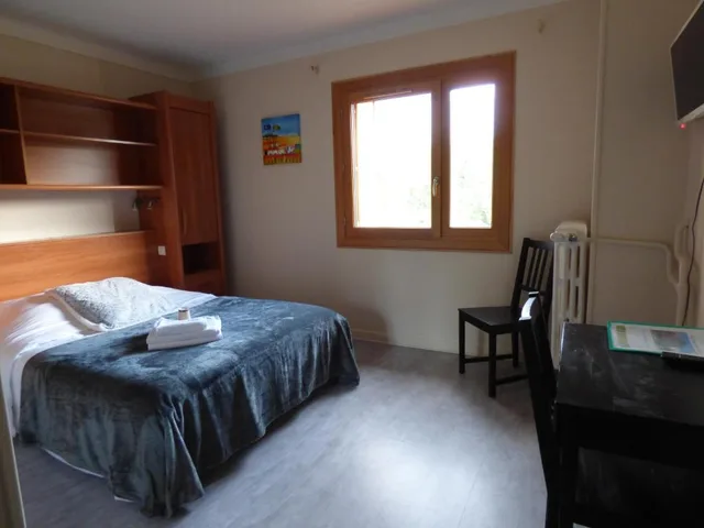غرفة اقتصادية بسرير مزدوج، LOGIS HÔTEL LA CREMAILLÈRE 2/3