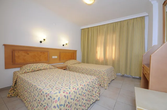 Standard, Apartment, Twin Beds, Street View, Sofa، Kocer Club Family Apartments 1/3
