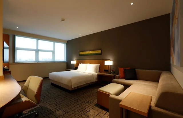 Room, Twin Beds, Sofa, Hyatt Place Yinchuan Dayuecheng 6/10