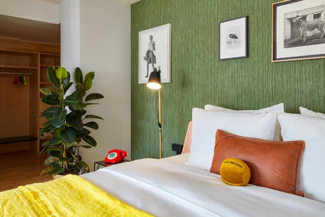 Room, Double Bed, Xl، Max Brown Hotel 7th District, part of Sircle Collection 6/10