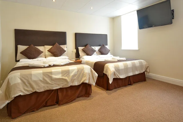 غرفة رباعية بحوض استحمام، Stuart Hotel 2/10