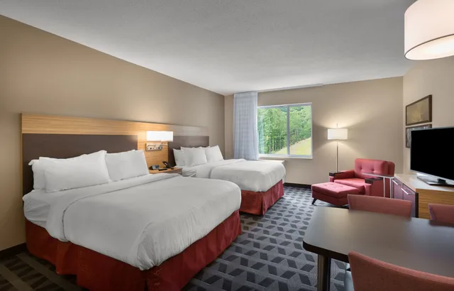 استوديو بسريرين كوين بإطلالة على الجبل، TownePlace Suites by Marriott Boone 1/4