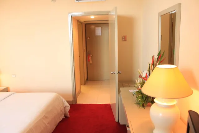 Executive, Queen Bed, Golf Course View, Balcony، Hotel Mont Fébé 5/5