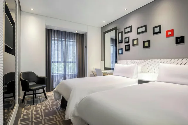 غرفة قياسية بسريرين منفصلين، Protea Hotel Fire And Ice Menlyn 3/10