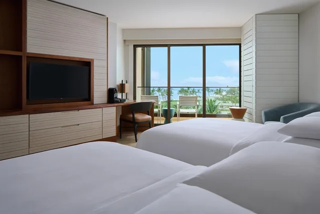 غرفة بسريرين كوين بإطلالة على البحر، Andaz Maui at Wailea Resort A concept by Hyatt 7/10