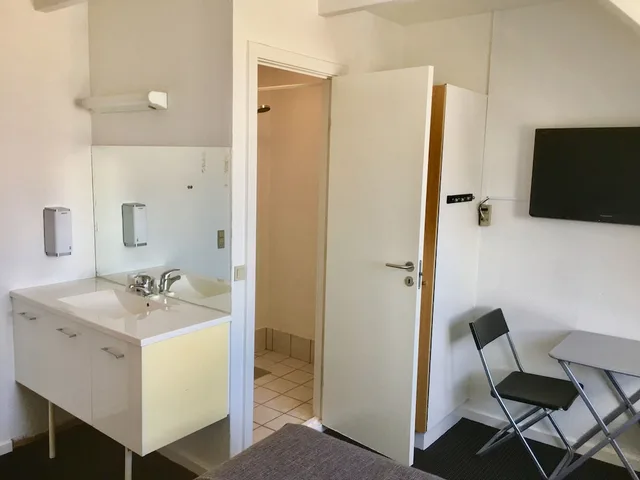 Economy, Double Bed, Private Bathroom, Herman Bang Bed And Breakfast 6/6