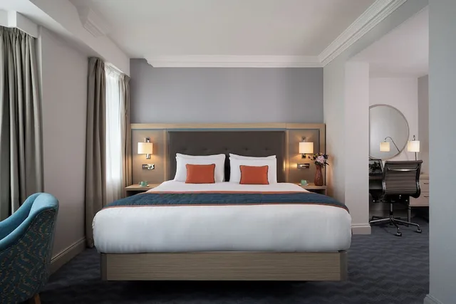 Junior Suite, Studio, King Bed, Sea View، Leonardo Royal Hotel Brighton Waterfront 2/7