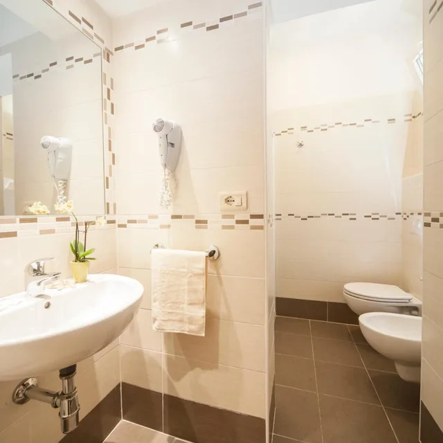 غرفة قياسية رباعية، Hotel Taormina 4/7
