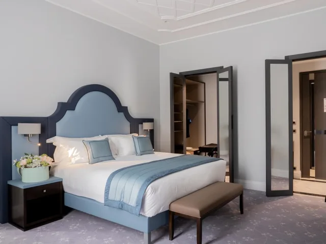 جناح بسرير كينج بإطلالة على البحر، Villa Genesis 2/5