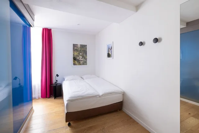 Mini, Double Bed، Fred Guest House Zurich Hauptbahnhof 1/6
