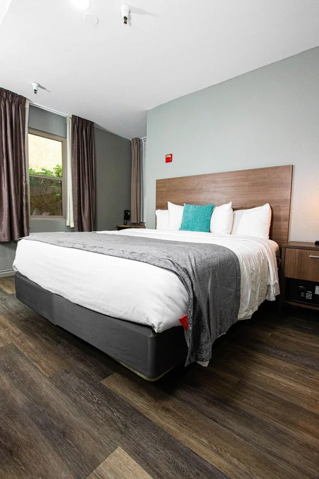 غرفة بسرير مزدوج لذوي الإعاقة، Urban Boutique Hotel 1/10