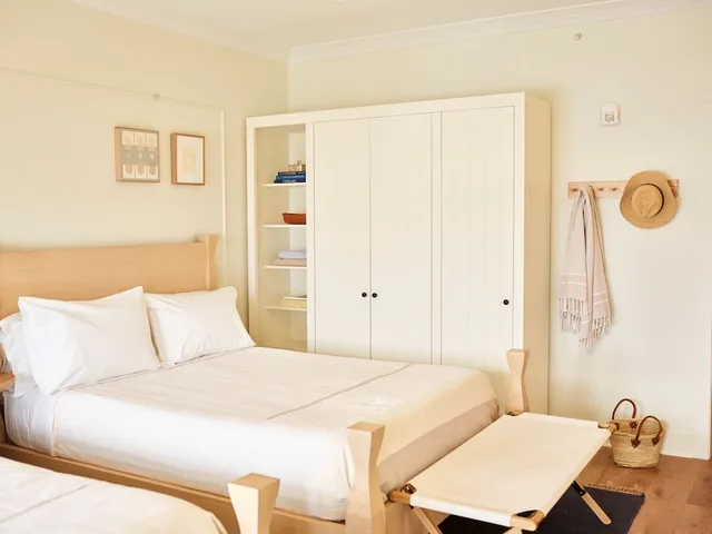 Room, 2 Queen Beds, The Lake House on Canandaigua 1/4