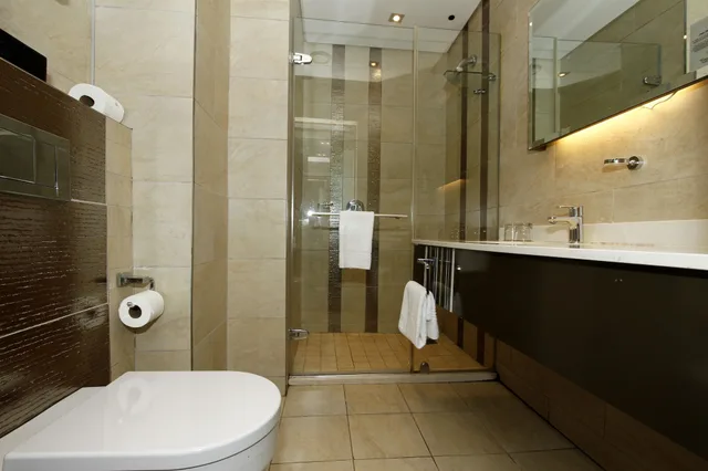 غرفة ديلوكس بشرفة في طابق مرتفع، Coastlands Musgrave Hotel 7/10