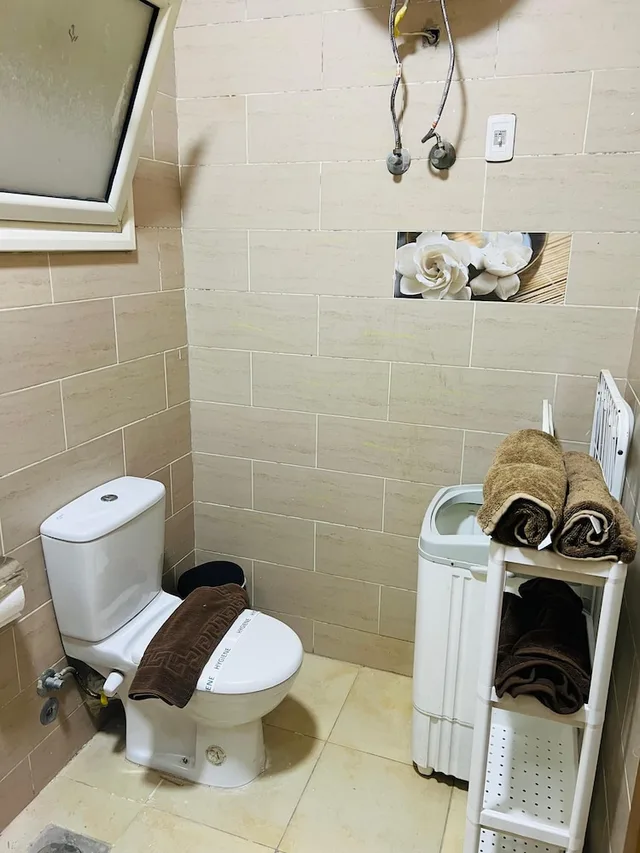 شقة بسرير كوين بغرفة نوم واحدة مع أريكة، Lilly Apartments 8/8