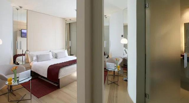 غرفة سوبيريور بشرفة، Cram Hotel 1/2