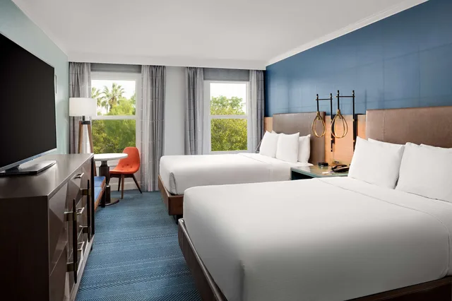 جناح بسرير كوين بغرفة نوم واحدة، Hayes Mansion San Jose, Curio Collection by Hilton 5/10