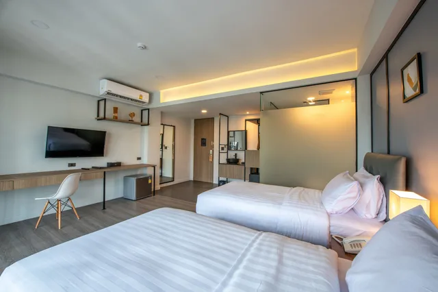Plus, Deluxe, Twin Beds، Mayson Place Hotel 9/11