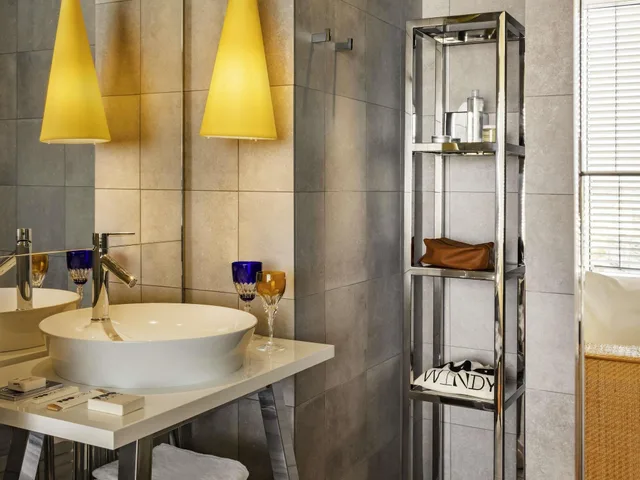 غرفة بانورامية تنفيذية بسرير كينج، Too Hotel & Spa Paris - MGallery Collection 2/2