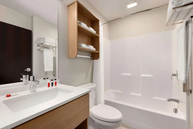 جناح بسرير كينج، Microtel Inn Suites By Wyndham Gambrills 7/7