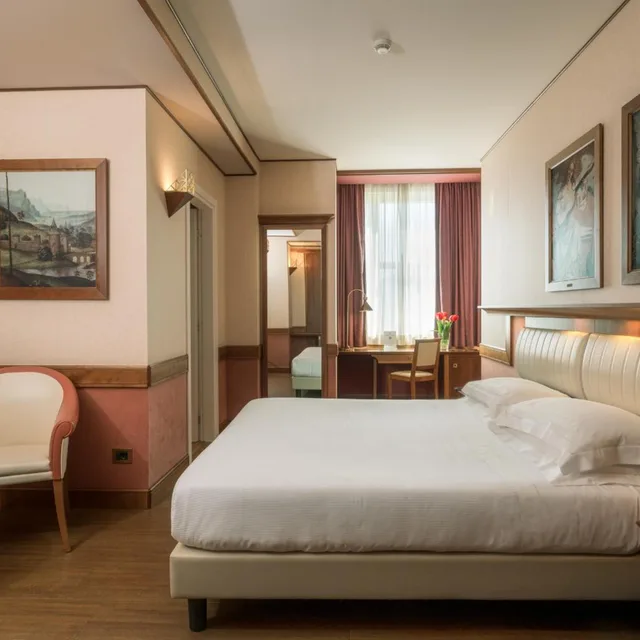 غرفة بسرير مزدوج أو سريرين منفصلين، Sangallo Palace 1/10