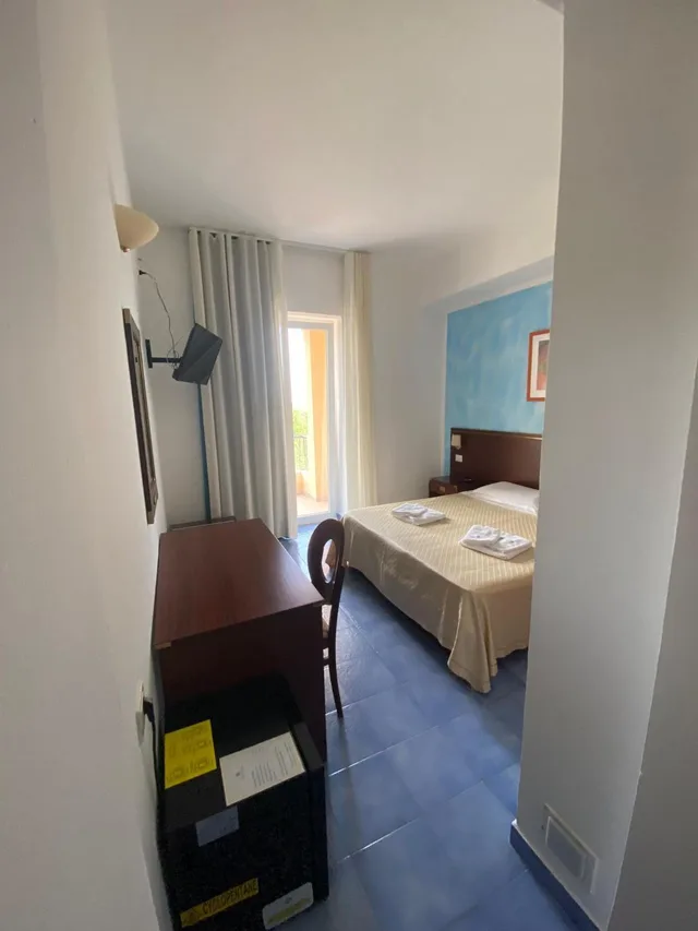 Room, Double Bed, Hotel America 6/10