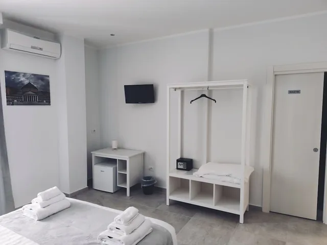 Room, Quintuple, Bunk Bed، B&B I BORBONE 2/7