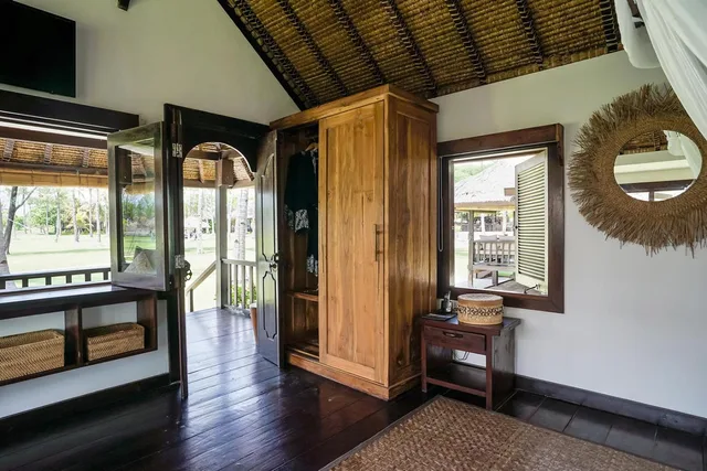 Bungalow, Palm View، Pondok Santi Estate 9/10