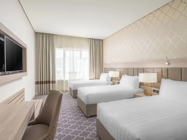 غرفة سوبيريور بسريرين منفصلين، ورجا هوتيل أل نور(Wirgan Al Noor, Tapestry Collection by Hilton) 2/4